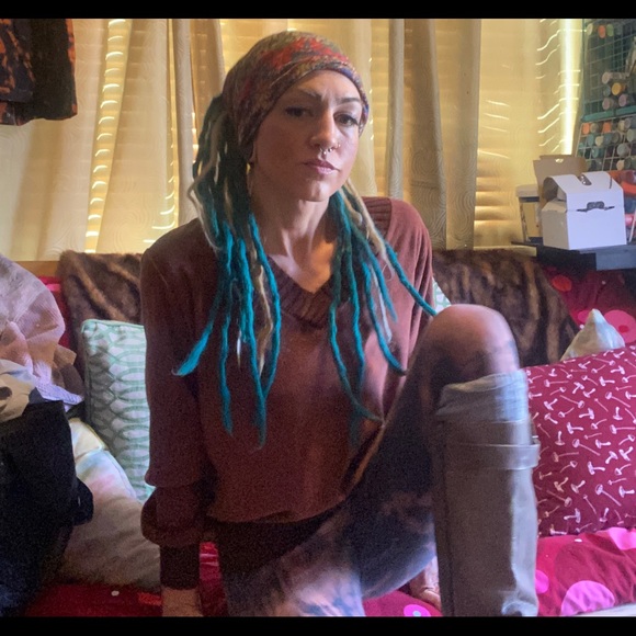 Meet your Posher, Lizblit - Picture 2 of 9